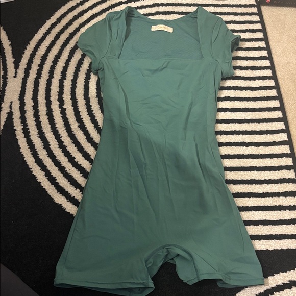 Qinsen Tops - Sage Green Bodysuit